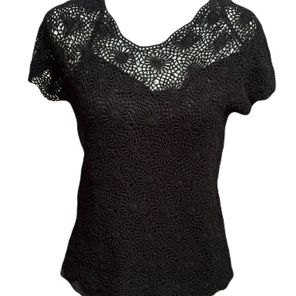 LeRoy Knitwear Vintage Black Crochet Top | EUC | Scalloped Hem - Picture 1 of 5